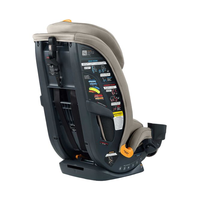 Chicco Fit3x ClearTex All-in-One Car Seat in Oat Right Rear image number 4