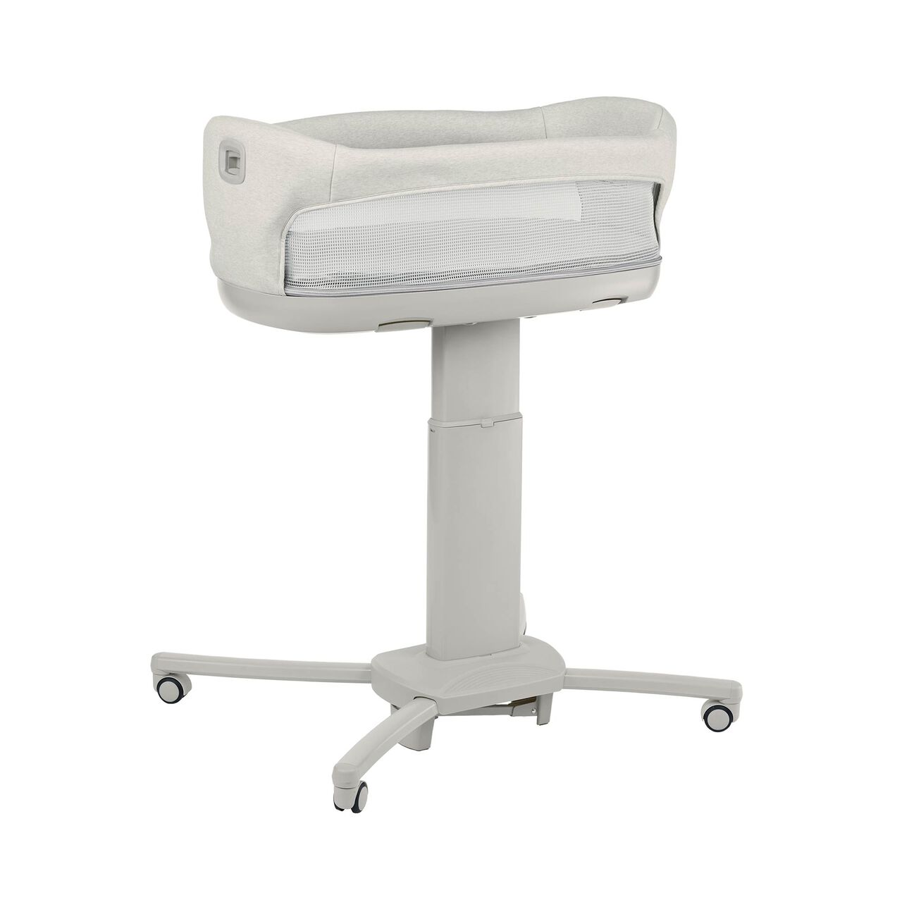 Chicco Close to You Bassinet in Dove 3/4 Back View image number 4