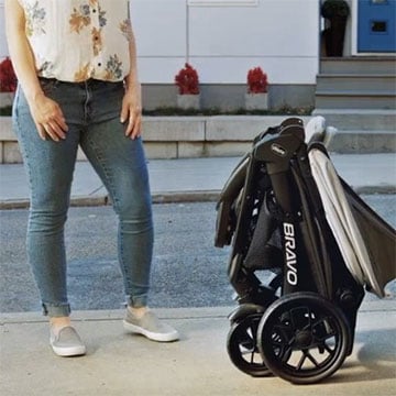 Image of Chicco Bravo Stroller 3 in 1 Smart Fold design