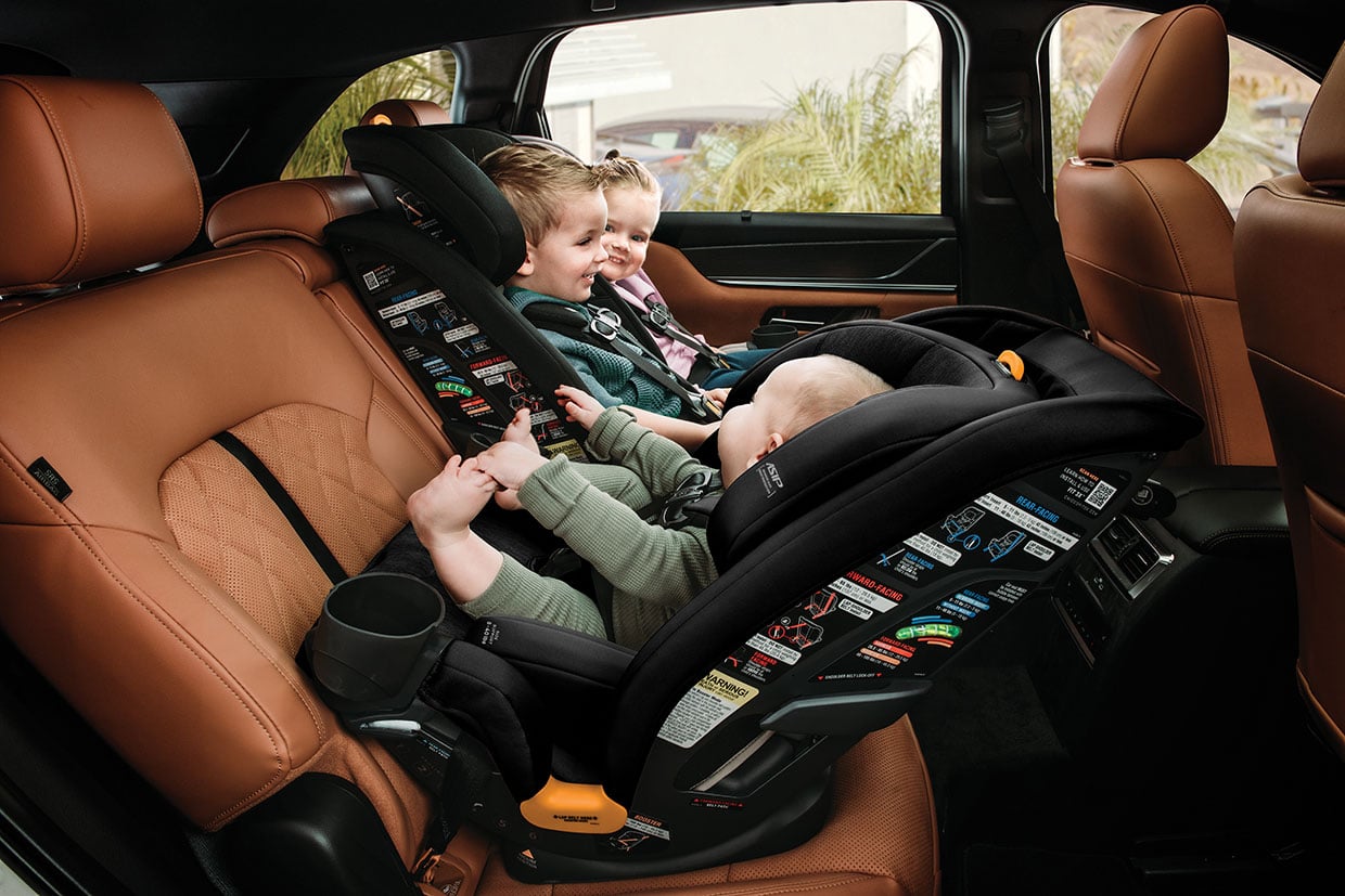 Chicco Fit3x All-in-One Car Seats with childreny