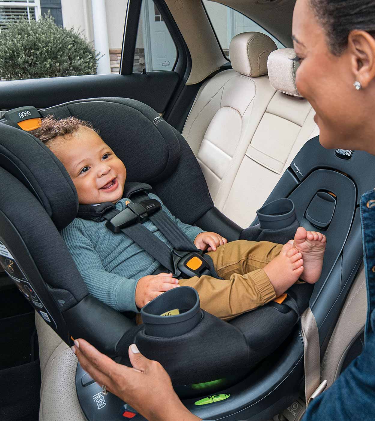 Chicco Rotating Convertible Car Seat