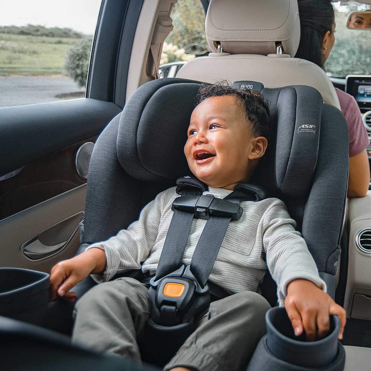 Fussy toddler in a Chicco Fit360 ClearTex Rotating Convertible Car Seat