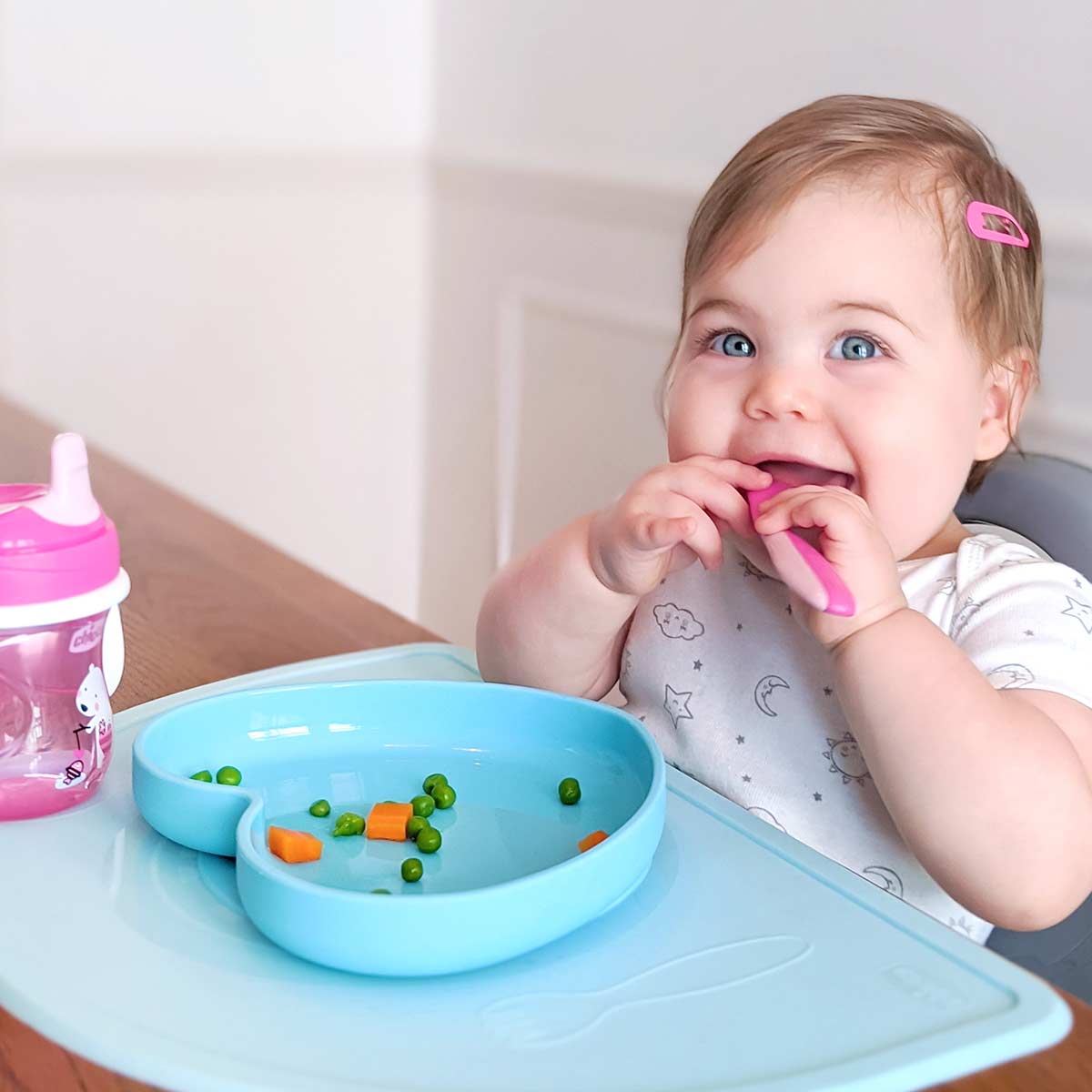 When Do Babies Start Feeding Themselves?, Baby Talk