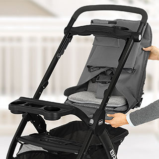 chicco genesis travel system