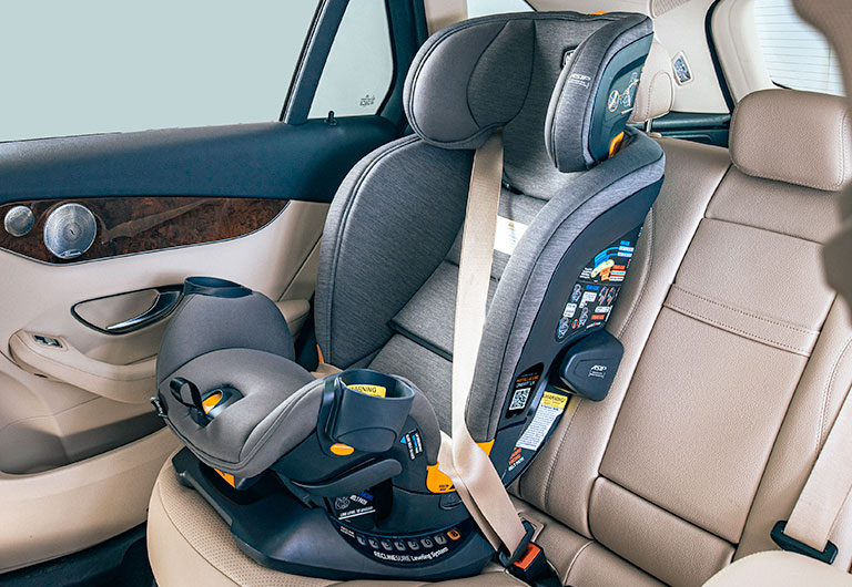 Chicco OneFit LX booster seat belt image