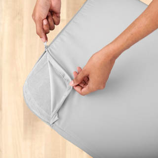 Chicco lullago best sale bassinet mattress cover