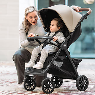 Lightweight, Mid-Size Stroller