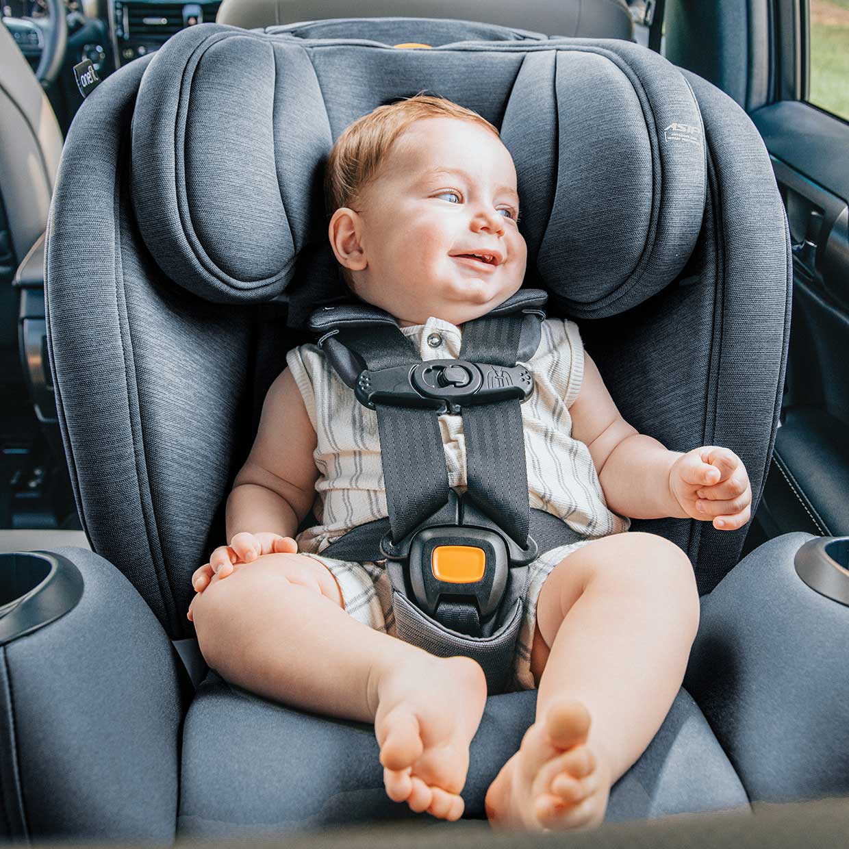 Infant in Chicco OneFit LX ClearTex All-in-One Car Seat image