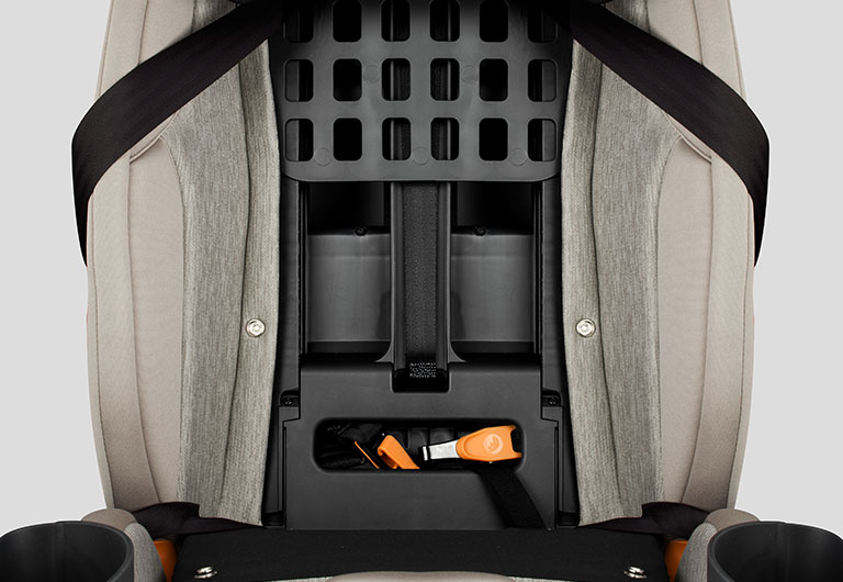 Chicco Fit3x ClearTex Latch Storage image